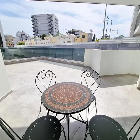 アパート Shades Of Blue *